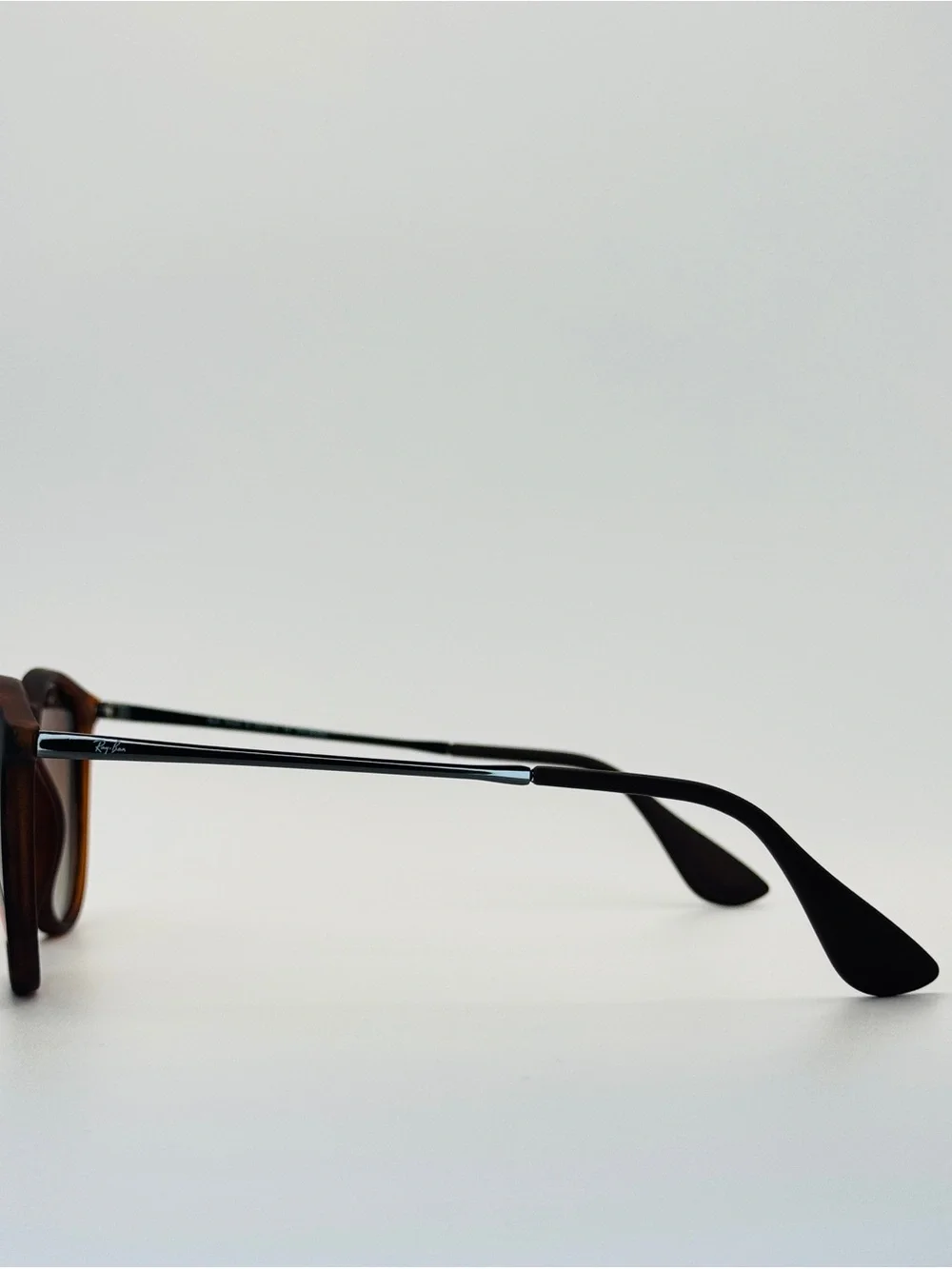 Ray-Ban RB4171 ERIKA